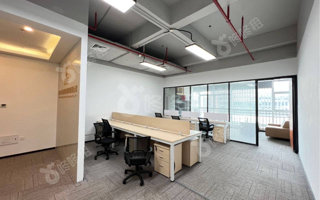天明科技大厦_163平_精装_办公室开间