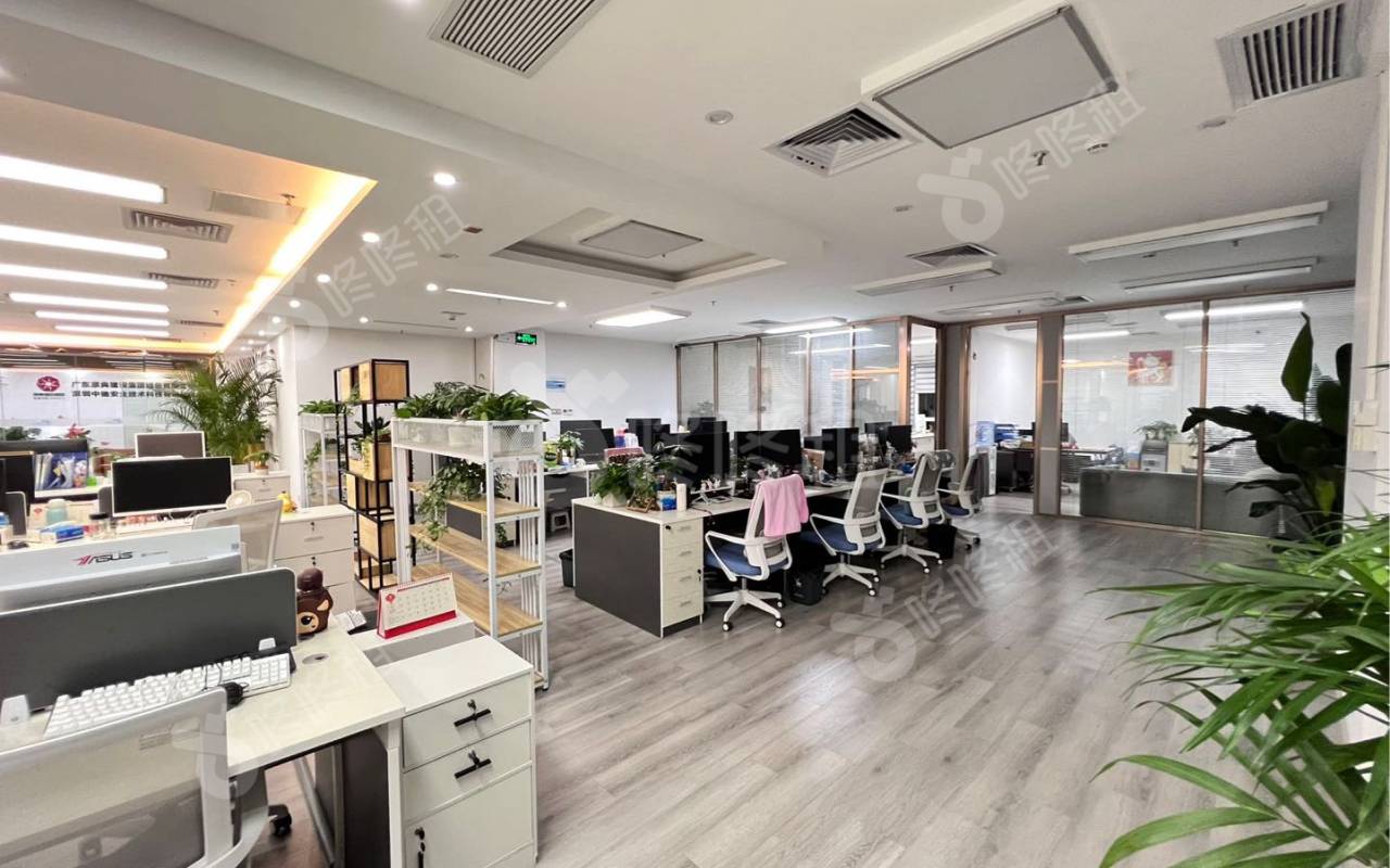 创新科技广场一期_696平_精装_办公室开间