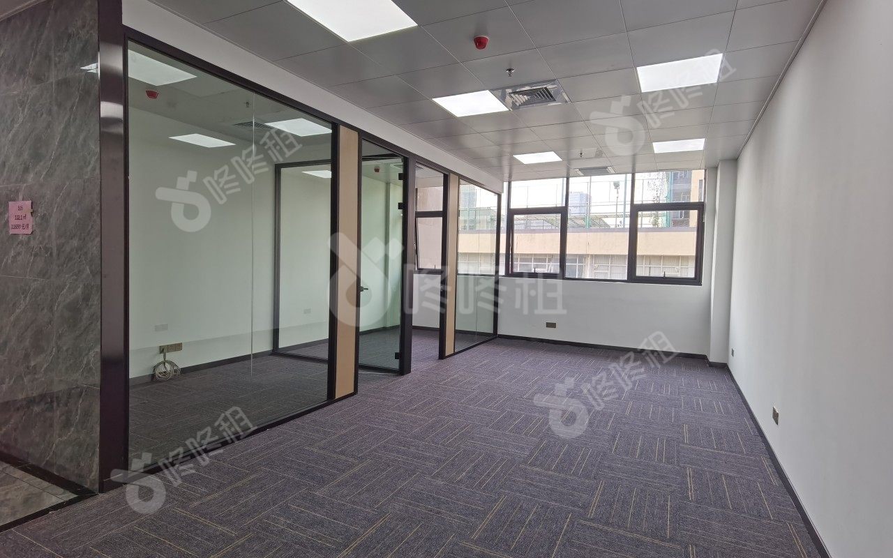 雪花科创城_86平_简装_办公室开间