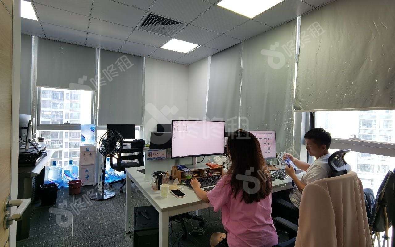 金骐智谷大厦_786平_精装_办公室隔间