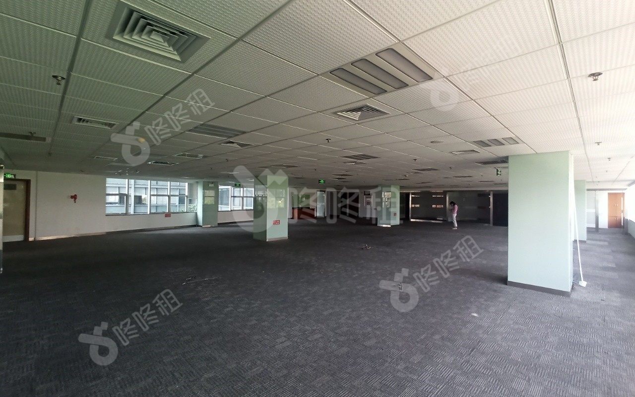 莹展科技园_460平_毛坯_前台