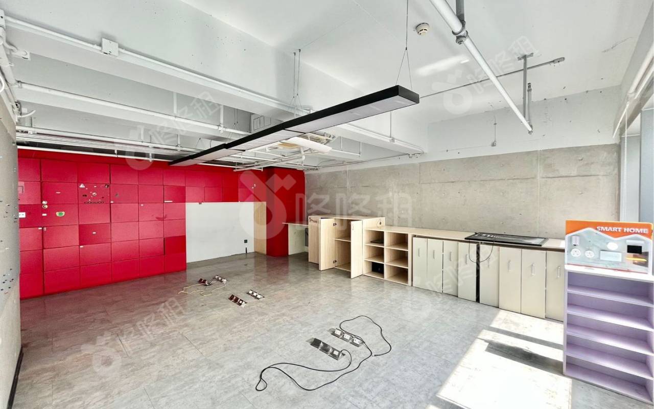 万科云城设计公社_358平_精装_办公室隔间