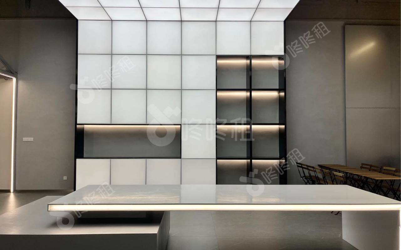 万科云城设计公社_152平_豪装_办公室开间