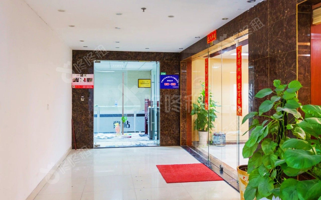 宝能汽车大楼_楼盘外观图