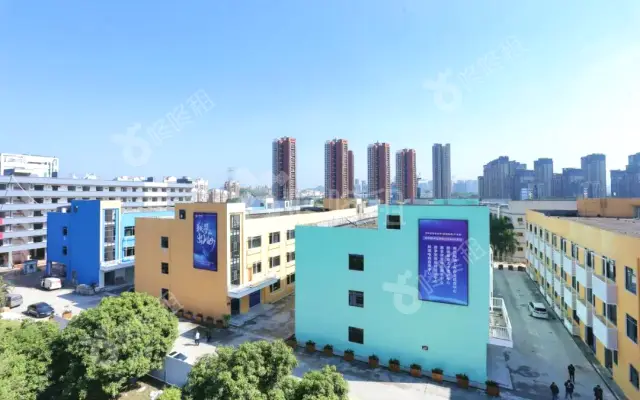 龙华区数字经济跨境电商产业园_出租/租金_楼盘外观图