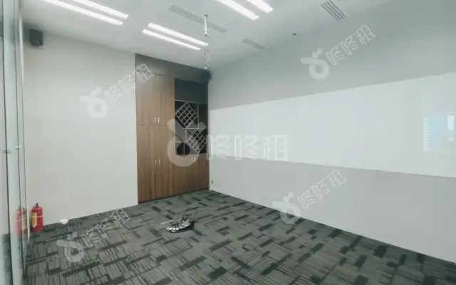 京基100大厦_422.14平_豪装_办公室房源出租