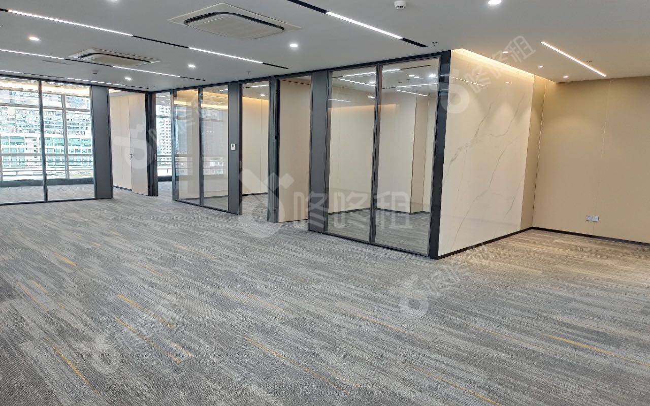 创新科技广场二期_343平_精装_办公室开间