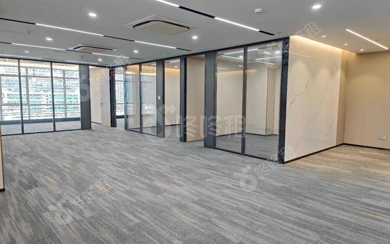 创新科技广场二期_343平_精装_办公室开间