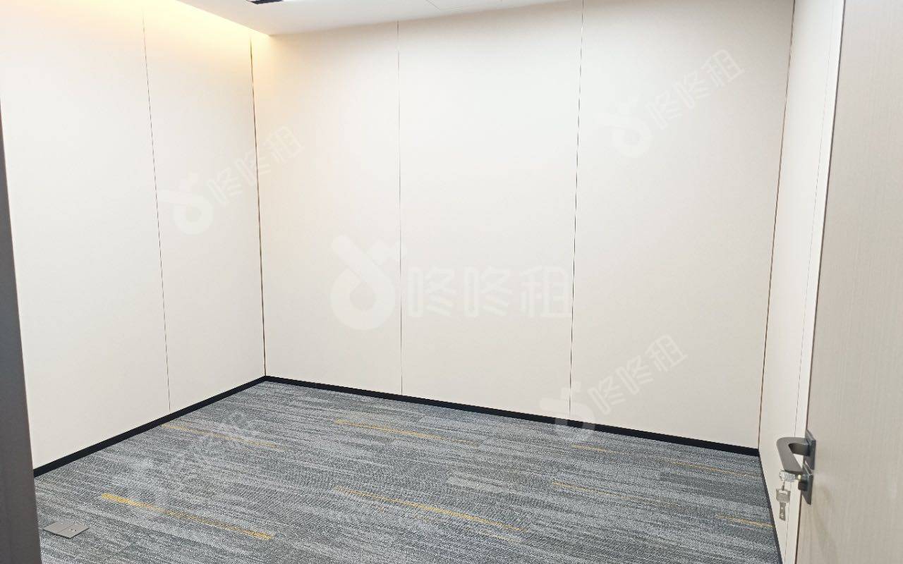 创新科技广场二期_343平_精装_办公室隔间