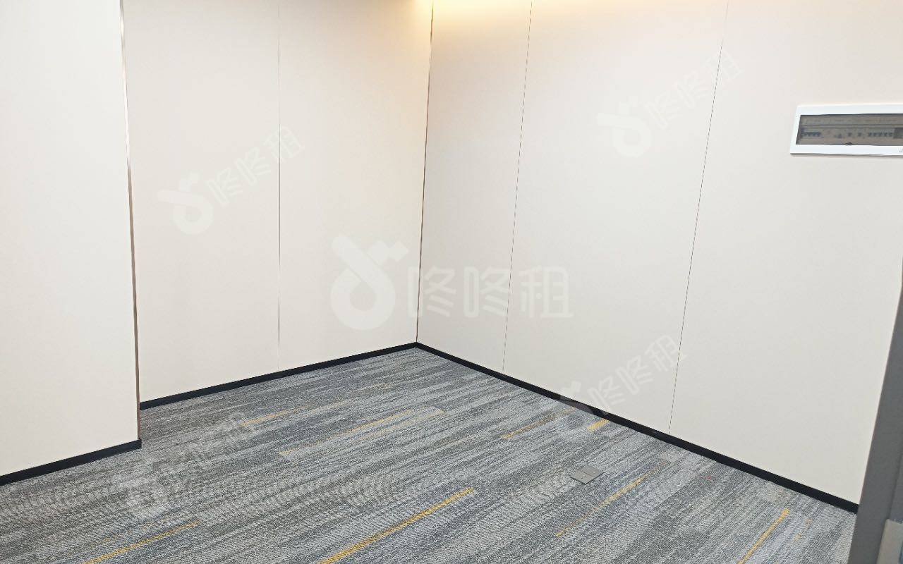 创新科技广场二期_343平_精装_办公室隔间