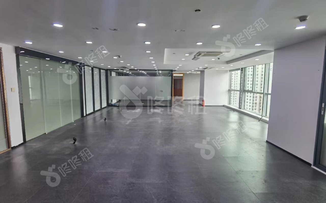 兆邦基金融大厦_220平_精装_办公室开间