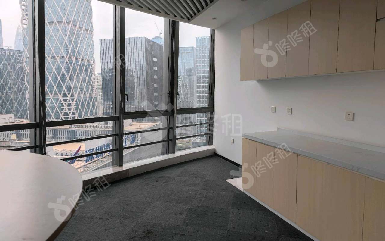 怡化金融科技大厦_780平_精装_办公室开间