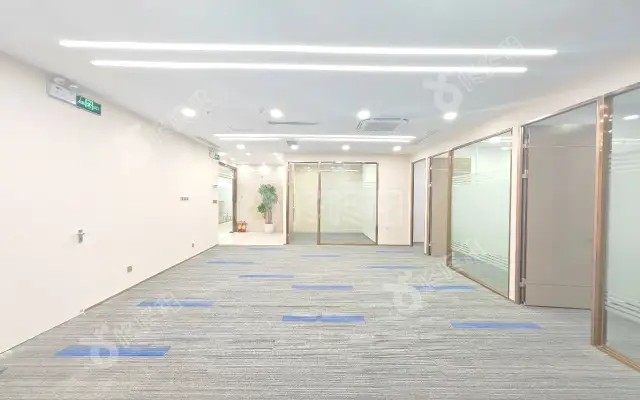 盛唐大厦_248平_精装_办公室房源出租