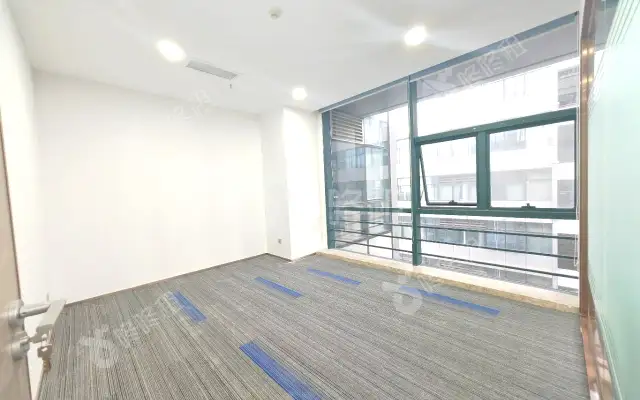 盛唐大厦_248平_精装_办公室房源出租
