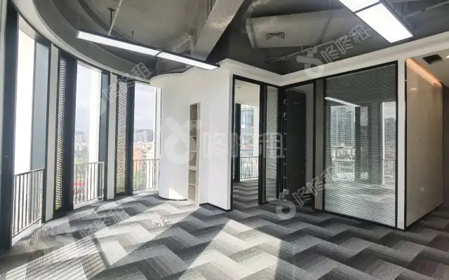 华联城市中心_110平米_豪装_办公室房源出租