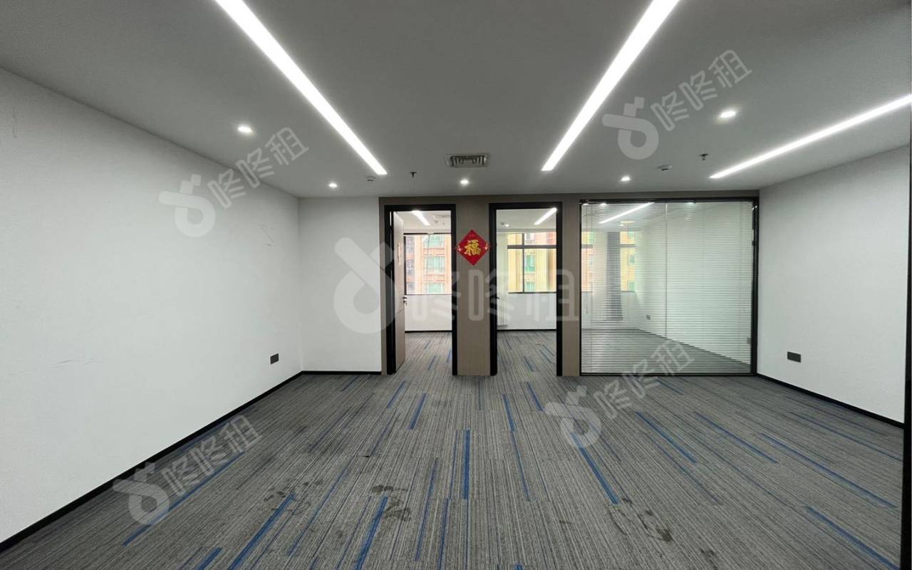 侨福大厦_130平_精装_办公室开间