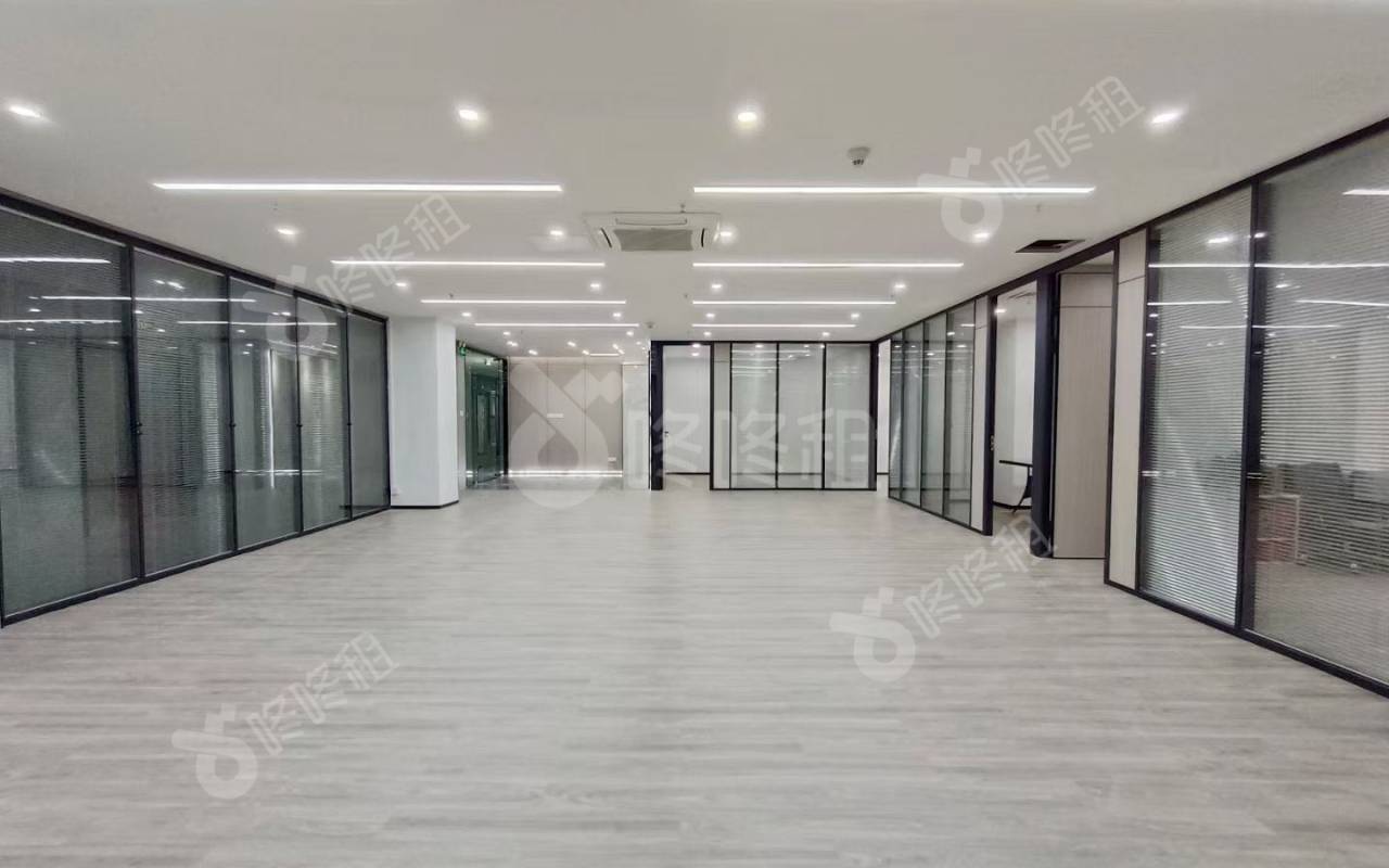 红松大厦_485平_精装_办公室开间