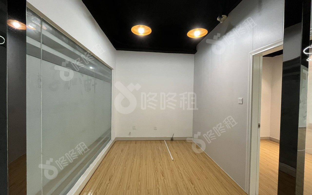 泽华大厦_121平_精装_前台