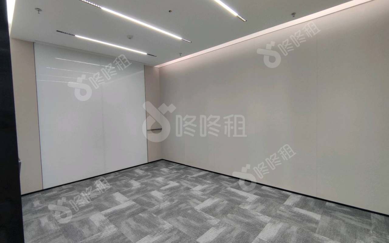 前海鸿荣源中心_325平_精装_办公室隔间