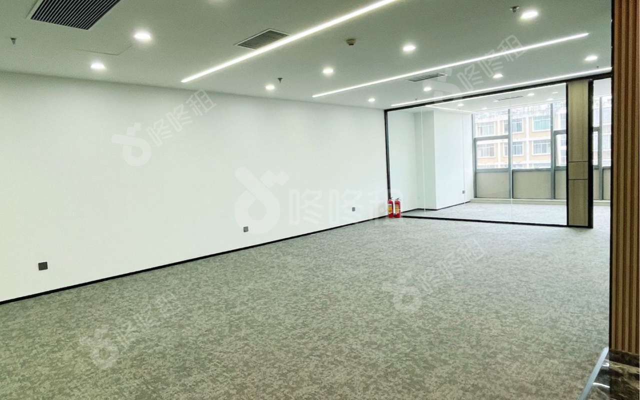 金运世纪大厦_499平_定制装修_办公室开间