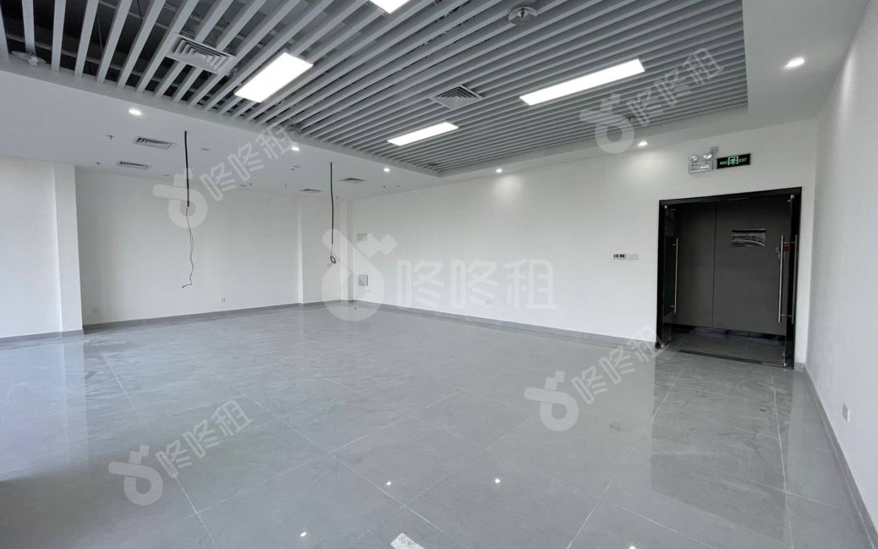 远洋滨海大厦_85平_精装_办公室开间