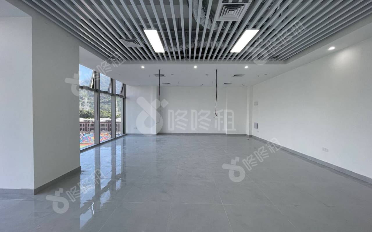 远洋滨海大厦_85平_精装_办公室开间