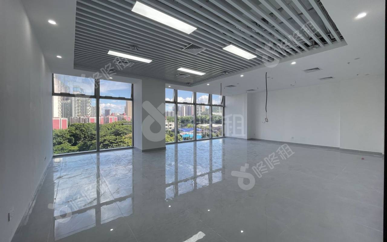 远洋滨海大厦_85平_精装_办公室开间