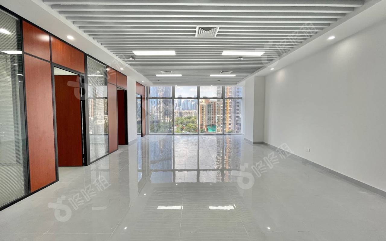 远洋滨海大厦_194平_精装_办公室开间