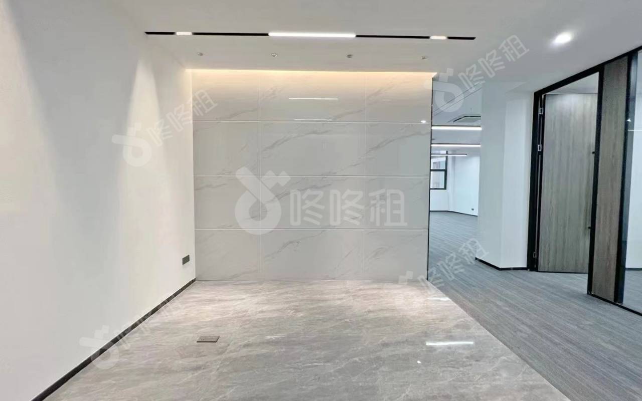 城市山海云汇_306平_精装_前台