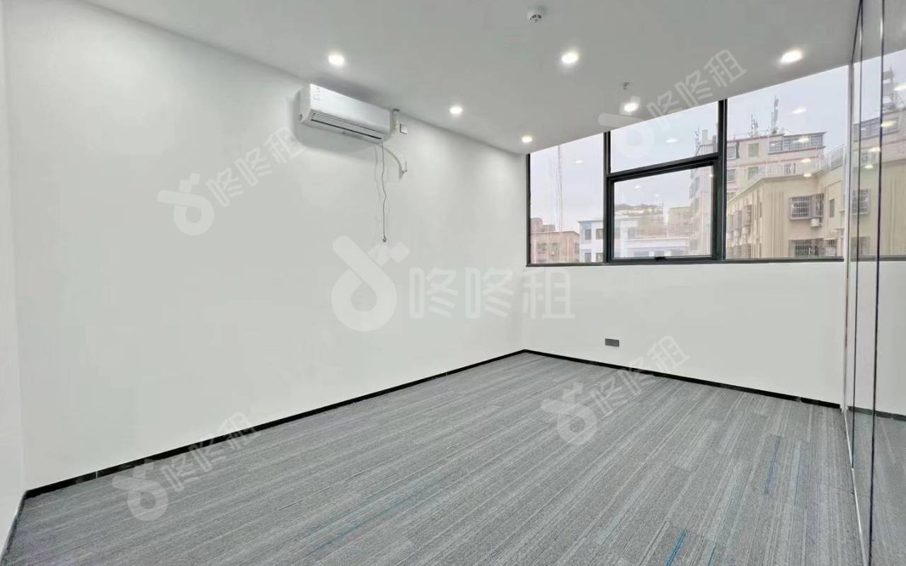 城市山海云汇_306平_精装_办公室隔间