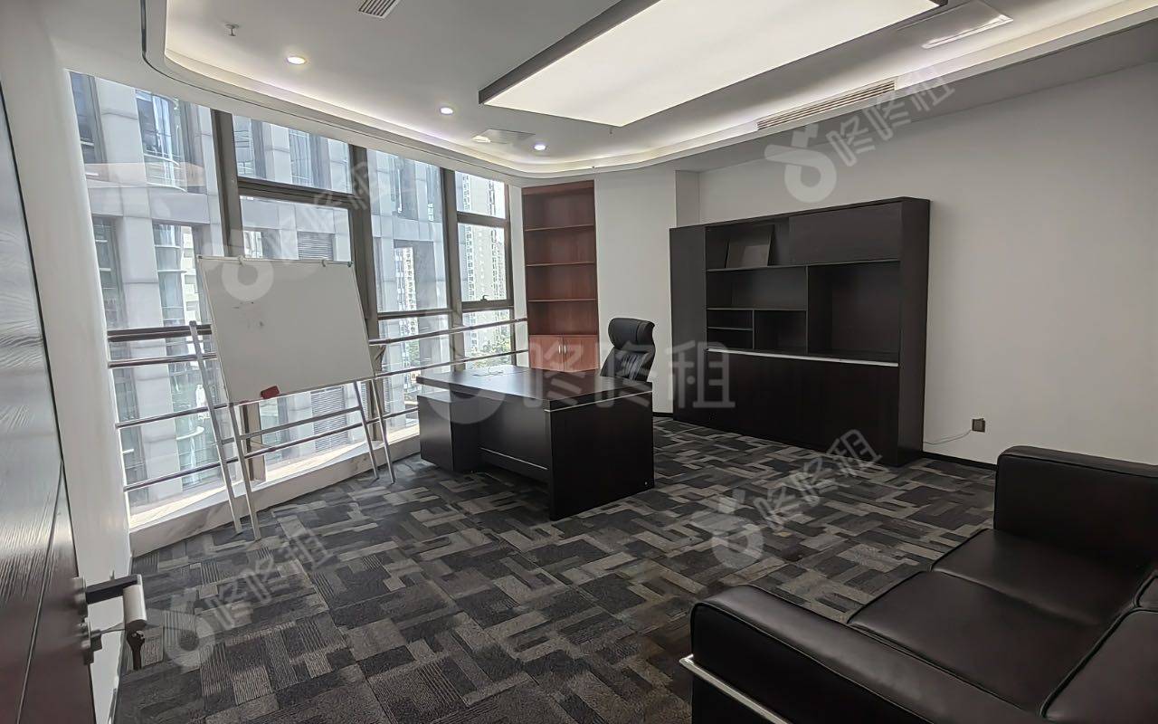 深圳北航大厦_198平_精装_办公室隔间