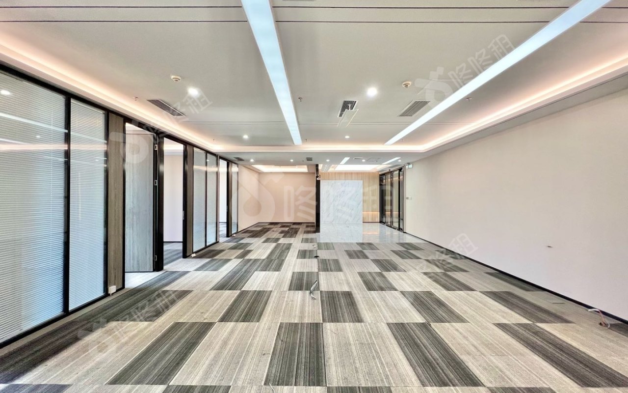 讯美科技广场_228平_精装_办公室开间