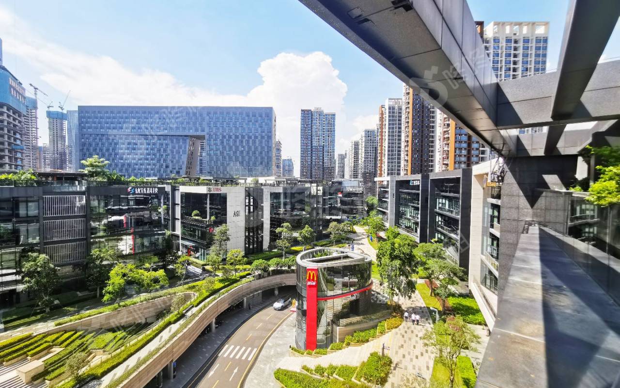 前海深港基金小镇_736.26平_豪装_阳台