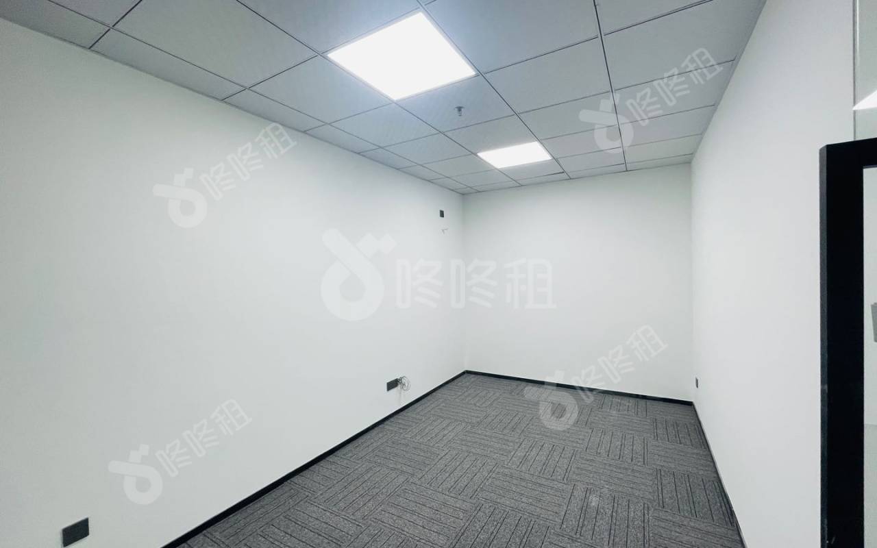 海大创意园_78平_精装_办公室隔间