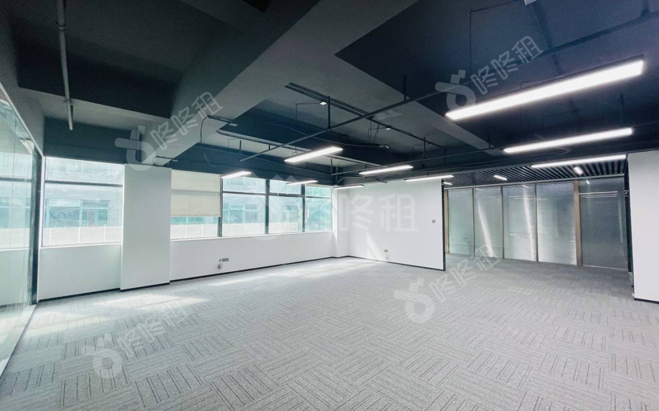 海大创意园_78平_精装_办公室开间