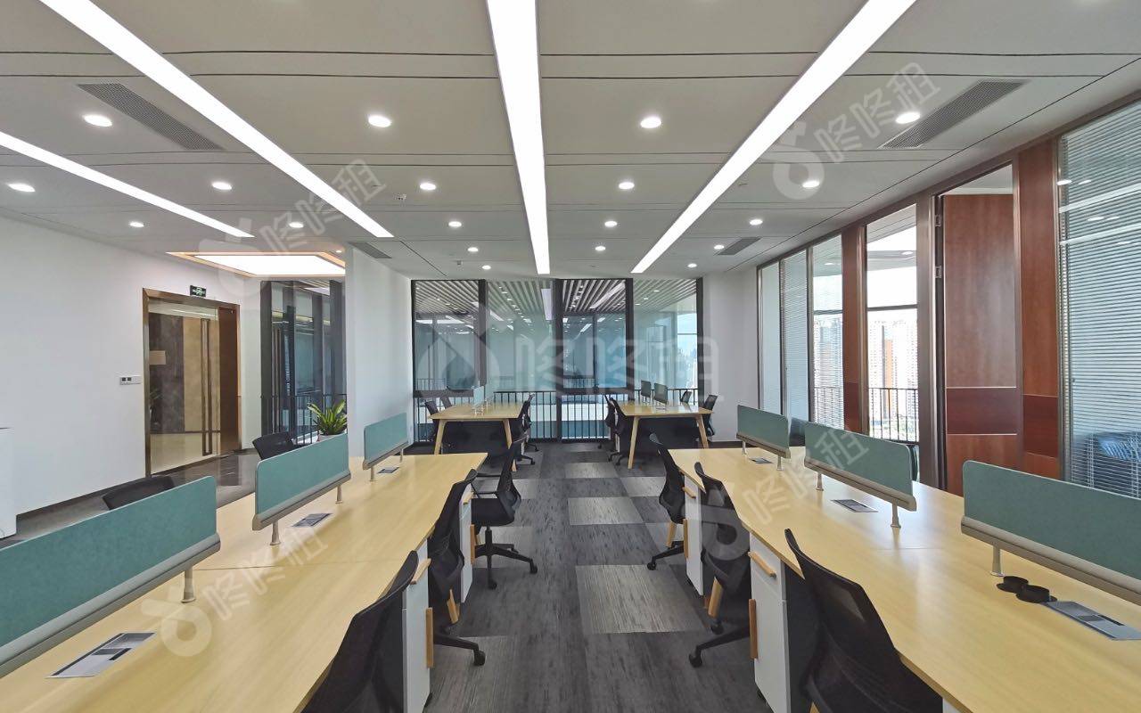 金迪世纪大厦_378平_精装_办公室开间