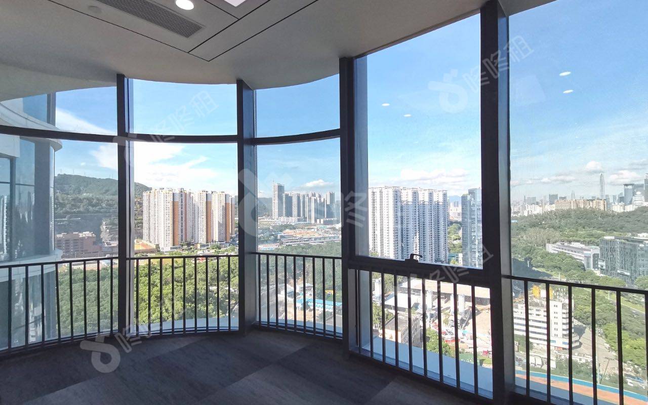 金迪世纪大厦_378平_精装_办公室隔间