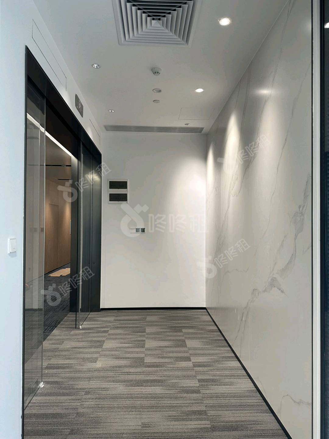 寰侨商务大厦_295平_精装_前台