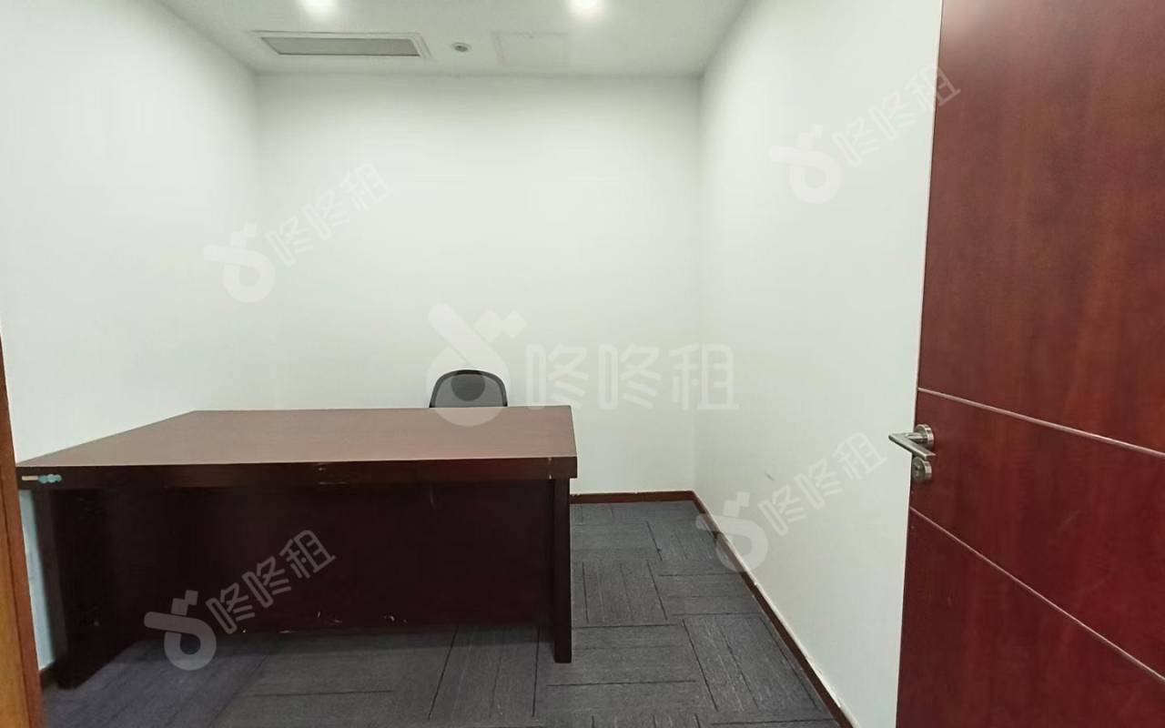 天安数码时代大厦_258平_精装_办公室隔间