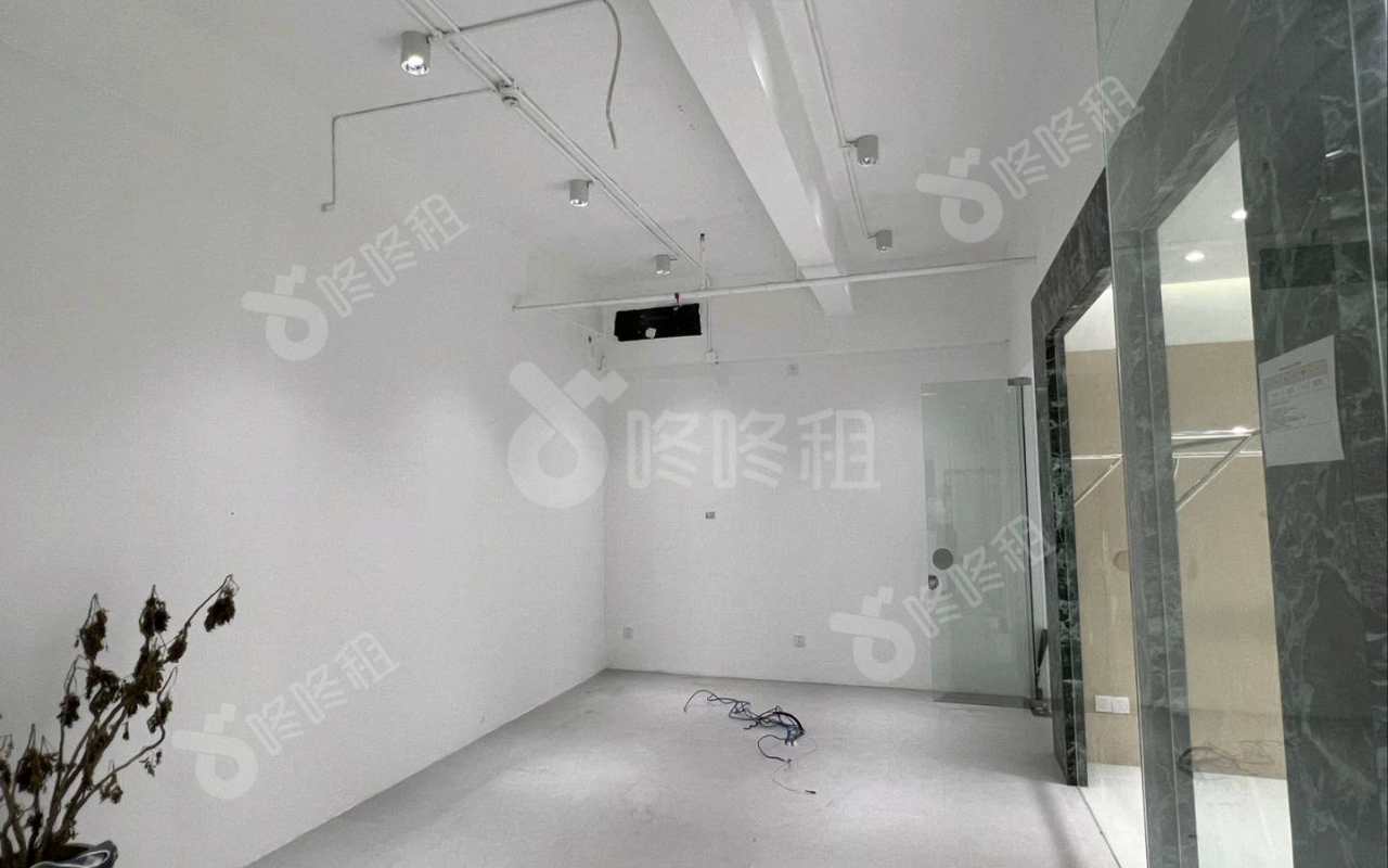 深圳动漫园_195平_精装_办公室隔间