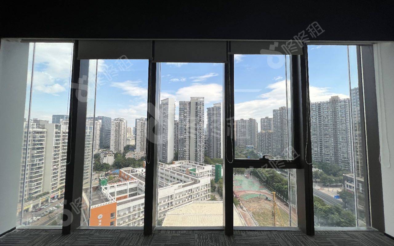 前海科兴科学园(正中华丽中心)_132平_精装_办公室隔间