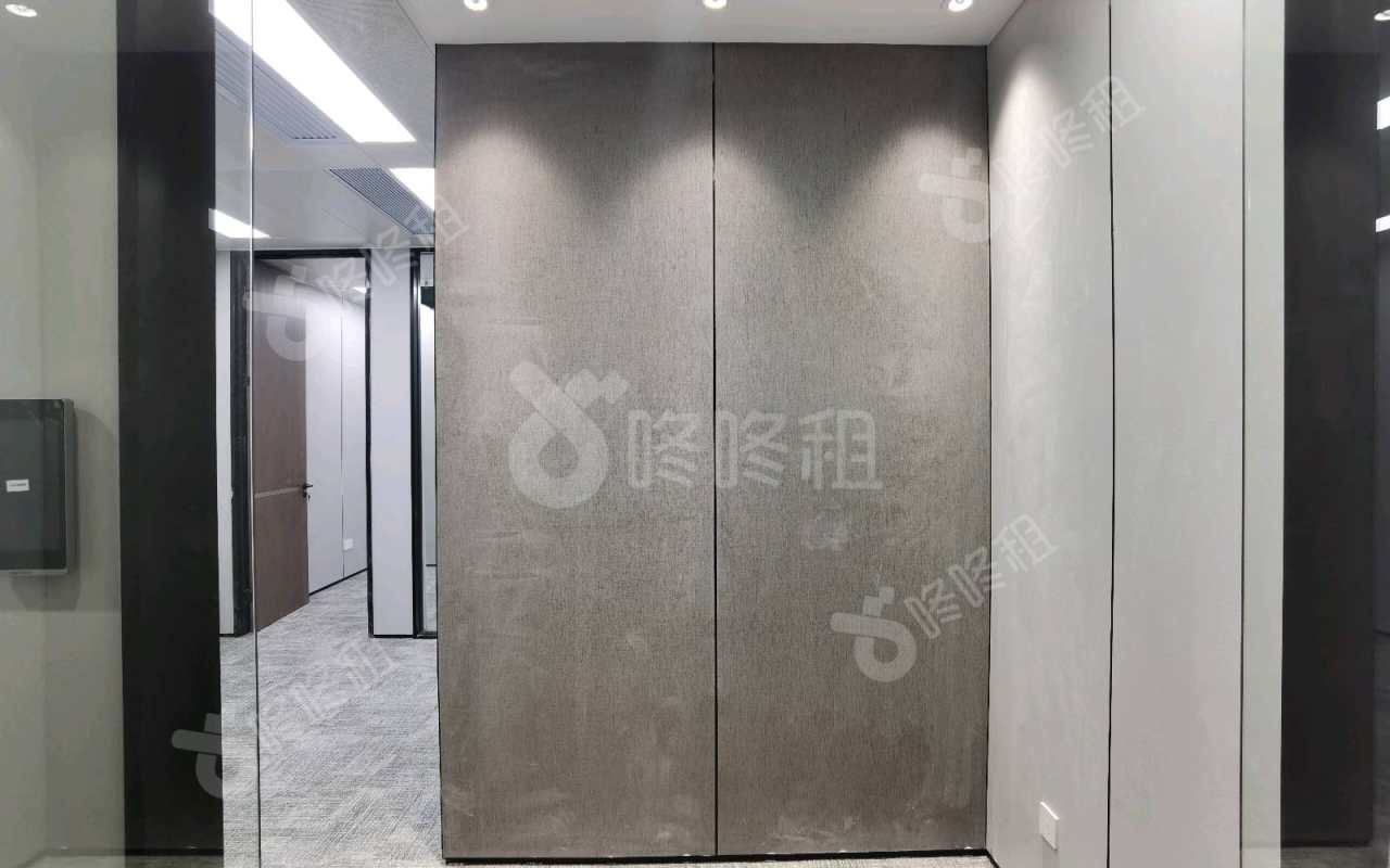 联想大厦_86平_精装_前台