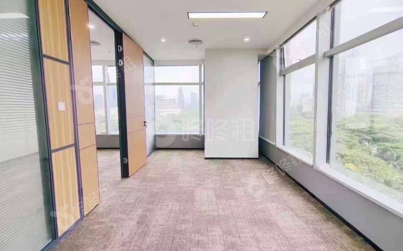 航天大厦_240平_精装_办公室开间