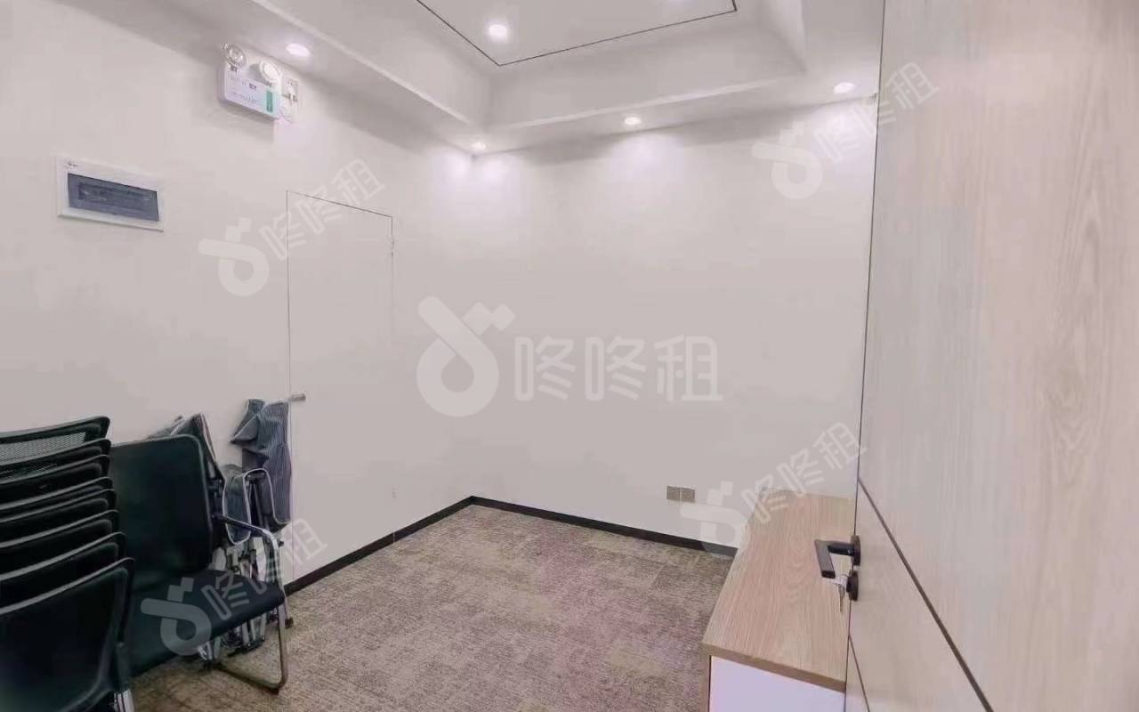 航天大厦_365平_精装_办公室隔间