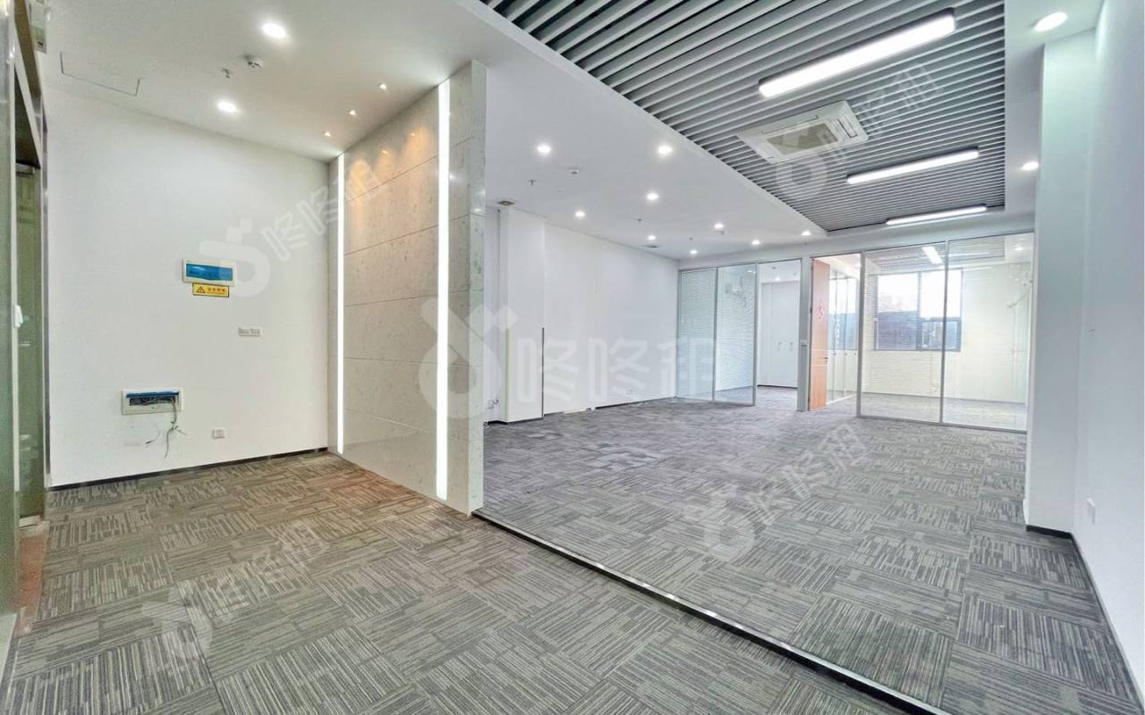 城市山海V谷_168平_精装_办公室开间