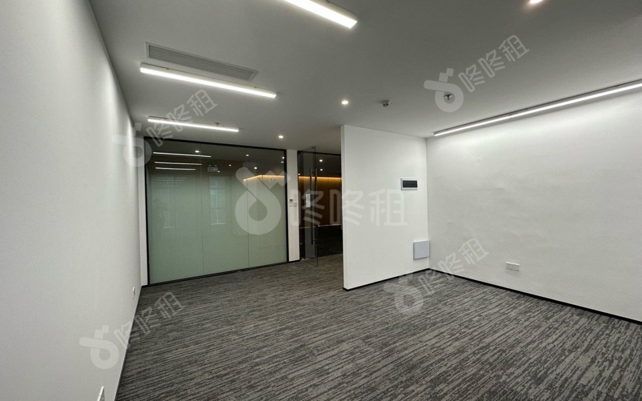 金骐智谷大厦_178平_豪装_办公室隔间