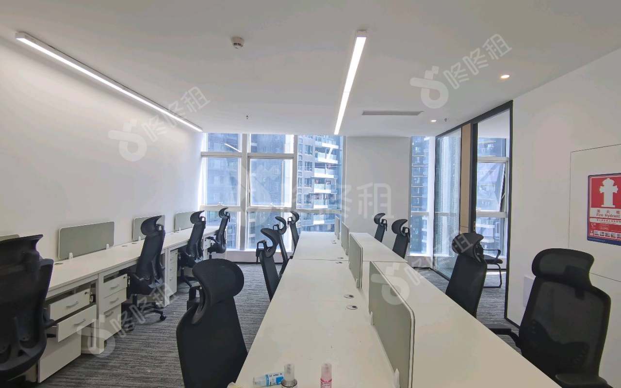 金骐智谷大厦_172平_精装_办公室开间