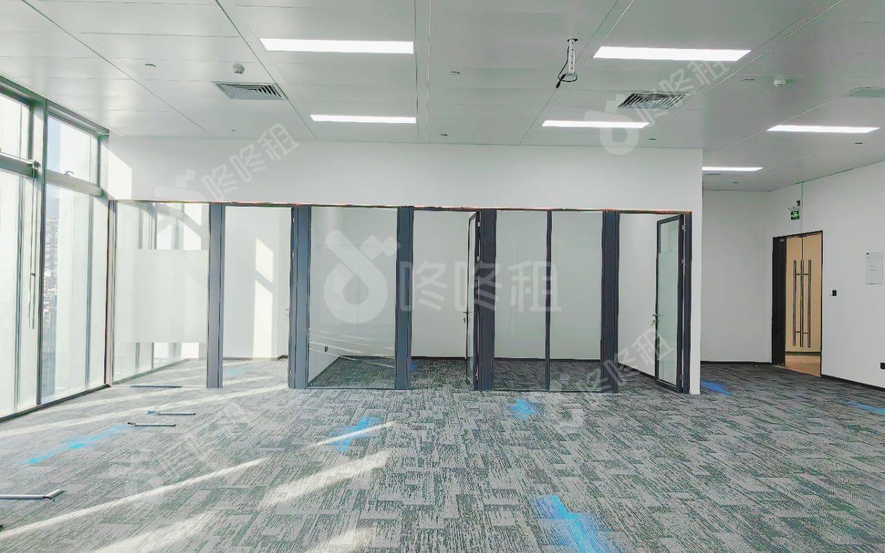 海纳科技大厦_267平_精装_办公室开间