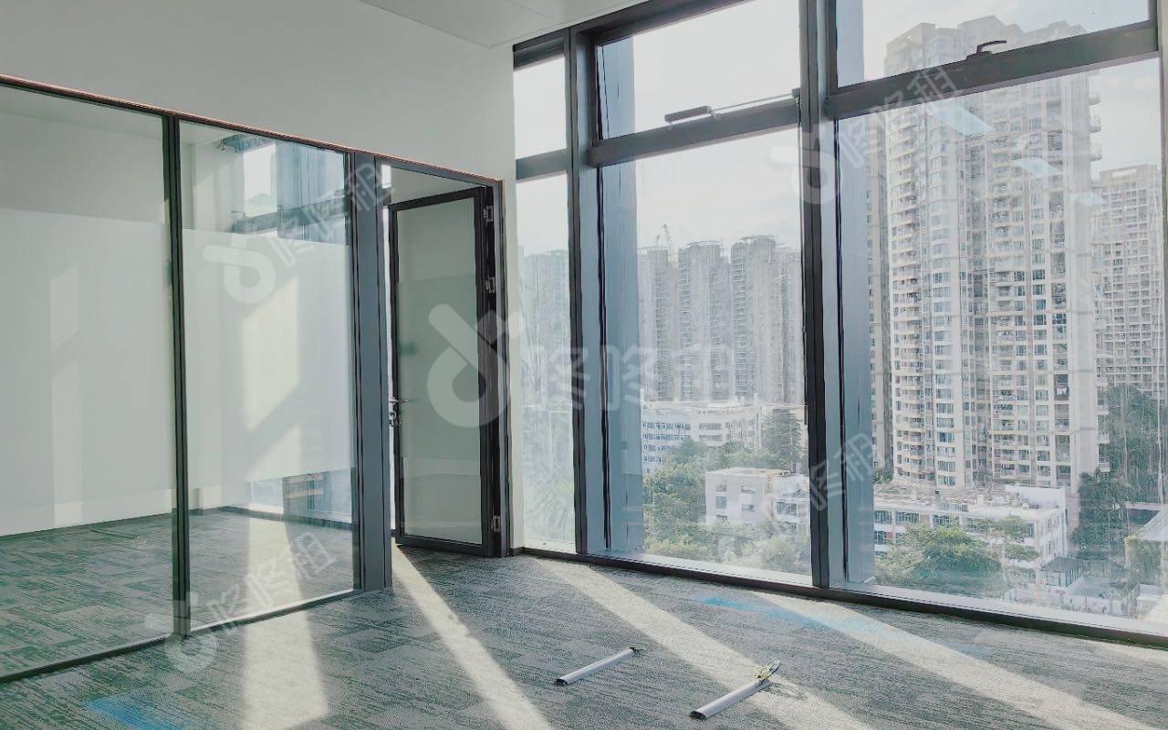 海纳科技大厦_267平_精装_办公室隔间