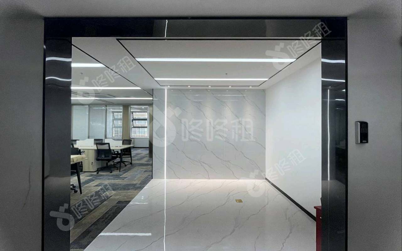 保利中辰广场_203平_精装_前台